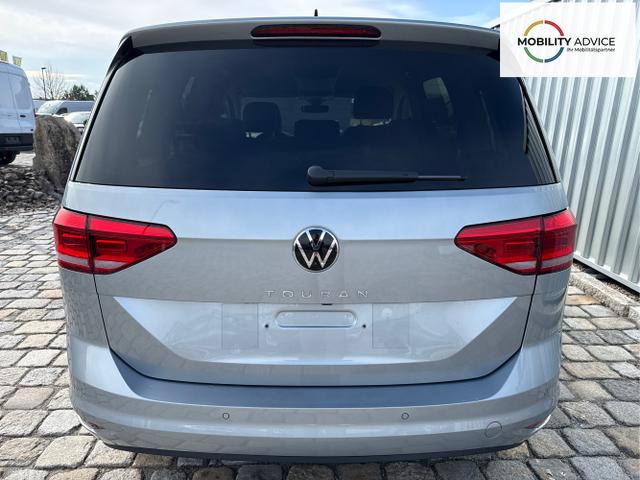 Volkswagen / Touran / Silber / / / , Beispielbilder, ggf. teilweise mit Sonderausstattung