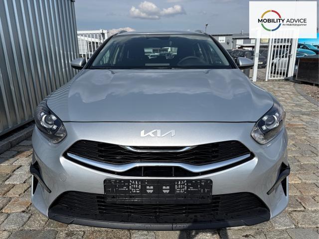 Kia / Ceed / Silber / / / , Beispielbilder, ggf. teilweise mit Sonderausstattung