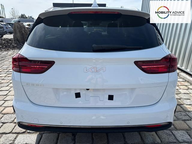 Kia / Ceed / Wei&szlig; / / / , Beispielbilder, ggf. teilweise mit Sonderausstattung