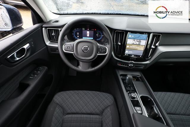 Volvo XC60 Core T6 LED Pano ACC WinterP Kam StandH 18Z 
