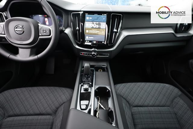Volvo XC60 Core T6 LED Pano ACC WinterP Kam StandH 18Z 