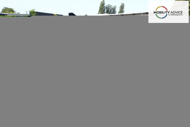 Peugeot 208 Allure 2xPDC LED CarPlay DAB Klimaaut DigC 