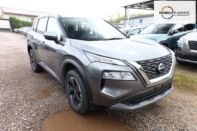 Nissan X-Trail Acenta AT 4xSHZ LED Kam ACC CarPlay Keyl 