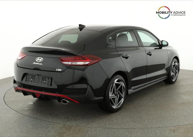 Hyundai i30 N Line 1.5 T-GDI DCT Fastback N-LINE, Navi, 18-Zoll, Kamera, LED, Winter 