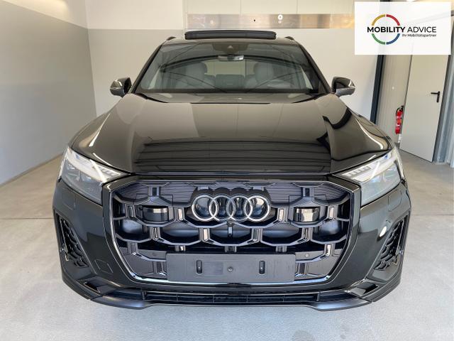 Audi / Q7 / Schwarz / / / 50 TDI Fahrwerkspaket+Standheizung