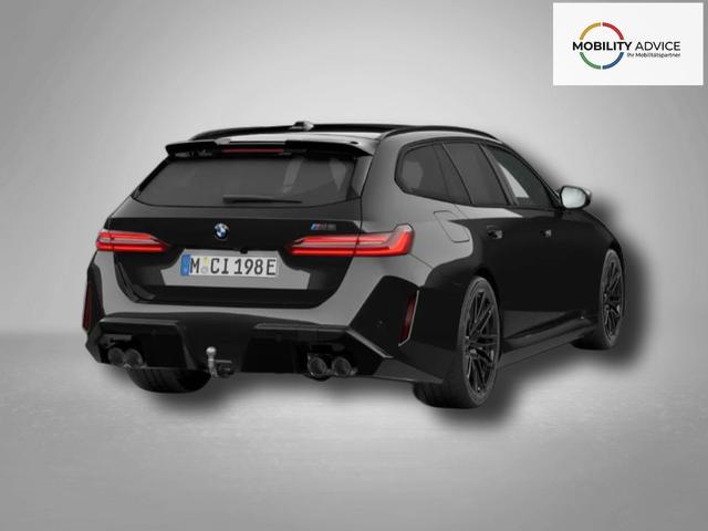 BMW M5 Touring 4.4 8-Gang Steptronic xDrive 