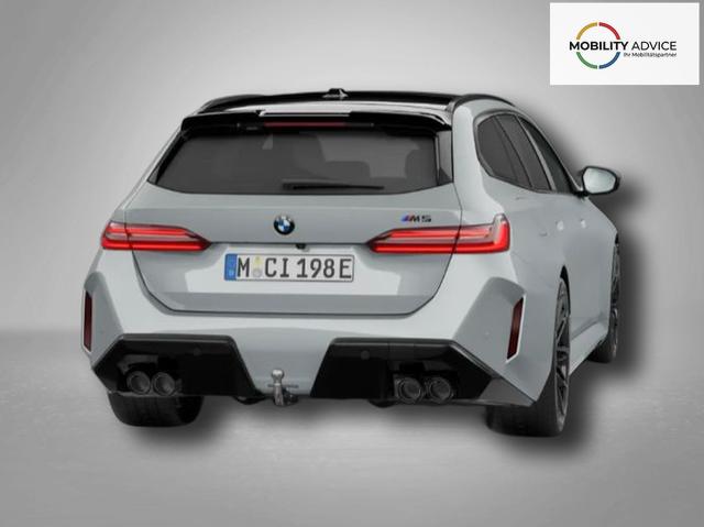 BMW M5 Touring 4.4 8-Gang Steptronic xDrive 