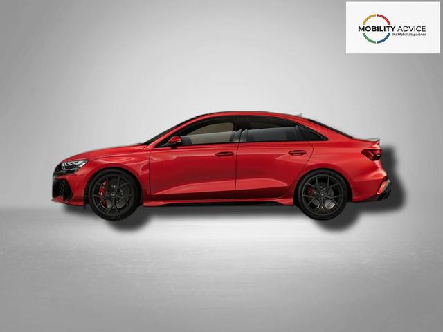Audi RS3 Limousine 2.5 TFSI 7-Gang S tronic 