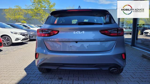 Kia Ceed SPIN 1.5 Spin*Navi*Shzg*Lhzg*PDC*Cam*16Zoll* 