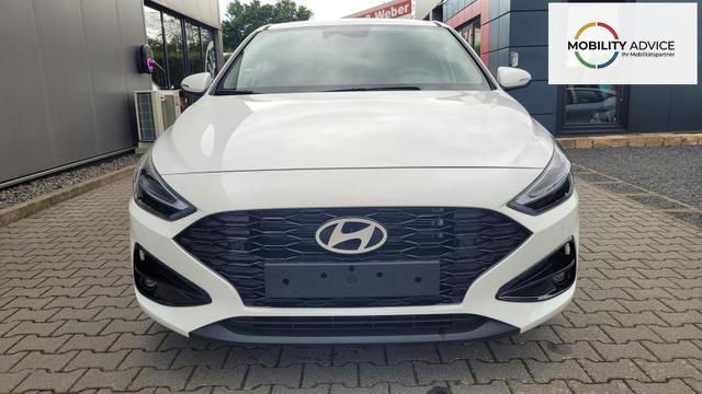 Hyundai i30 Familiy HB Family*Navi*LED*Shzg*Lhzg*PDC*Cam*16Zoll* 