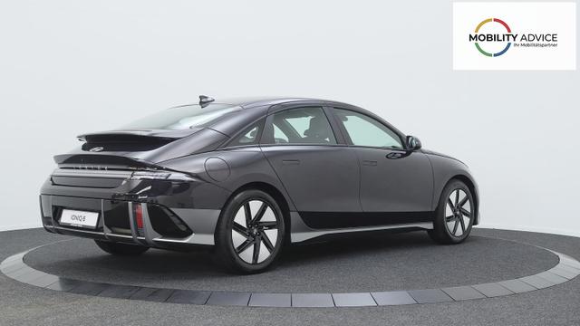Hyundai IONIQ 6 77,4 kWh RWD / ACC LED Elekt. Heckklappe 2-Zonen Klimaaut. Alu 18" 