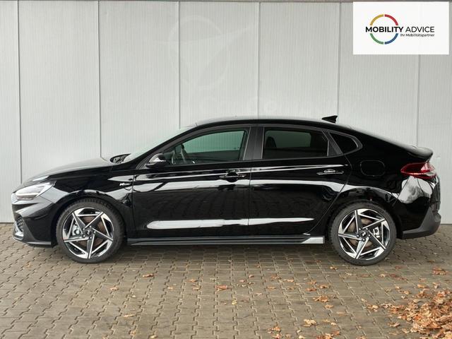 Hyundai i30 N-Line Fastback DCT 1.5 T-GDI mHev / Navi ACC Sitz & Lenkradheizung LED Alu 18" 