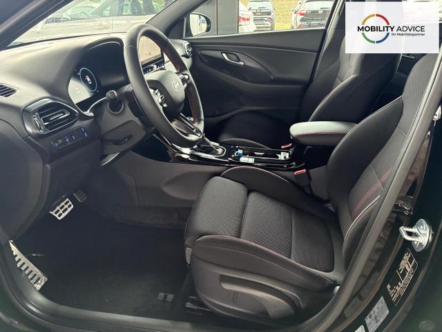 Hyundai i30 N-Line Fastback DCT 1.5 T-GDI mHev / Navi ACC Sitz & Lenkradheizung LED Alu 18" 