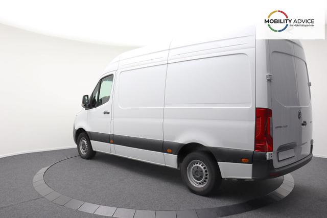 Mercedes-Benz 317 CDI Sprinter Standard HA 9G-TRONIC PRO L2H2 