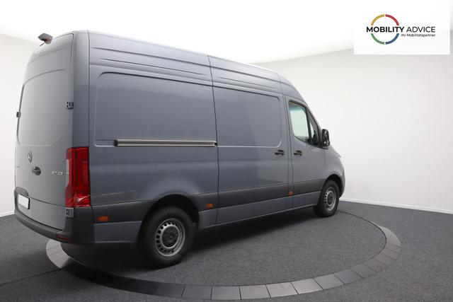 Mercedes-Benz 317 CDI Sprinter Standard HA 9G-TRONIC PRO L2H2 