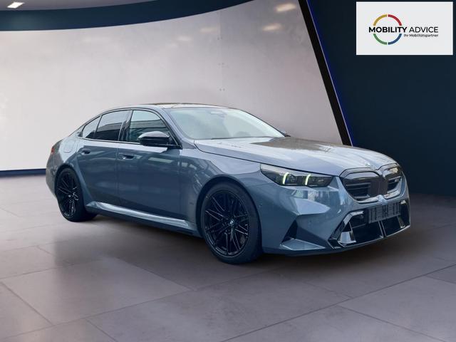 BMW M5 Basis Limousine ParkPro+DrivAssistPro+Comfort 