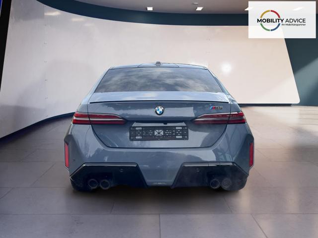BMW M5 Basis Limousine ParkPro+DrivAssistPro+Comfort 