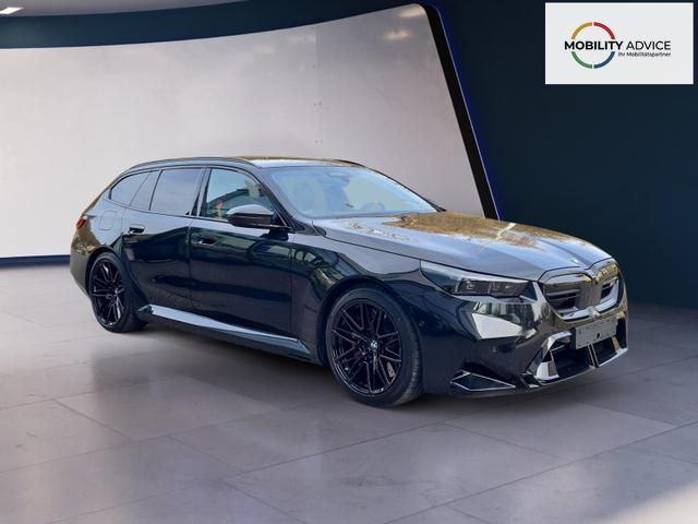 BMW M5 Basis Touring AHK+Compound+Comfort+DrivAssistPro 