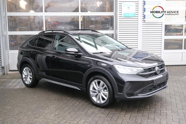 VW Taigo Life Deep Black Perleffekt 