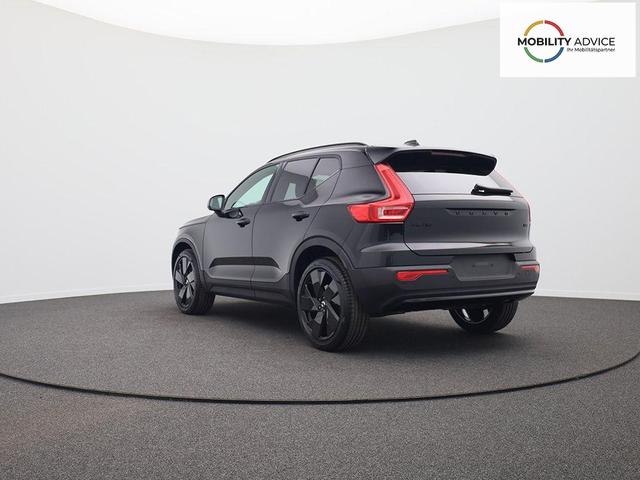 Volvo XC40 2.0 Black Edition Plus B4 Mild-Hybrid 197PS Automatik elektr. PanoDach R&uuml;ckf.Kamera PDC v+h ACC el.Heckklappe Harman/Kardon-Sound Klimaautomatik Sitzheizung Lenkradheizung Apple CarPlay Android Auto 20-LM 