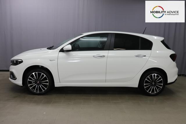 Tipo 5-T&uuml;rer MY22 TIPO 5-T&uuml;rer City Life 1.0 74kW (100PS)249 - Gelato Wei&szlig; 645 - Stoff Schwarz "316 R&uuml;ckfahrkamera mit dynamischen F&uuml;hrungslinien 3A4 Sicherheits-Plus-Paket 3A5 Convenience Plus-Paket 3B4 Style-Paket 452 Sitzheizung vorn ja laut RE 21.10 fb 7QC Uconnect&trade; NAV Navigationssystem und digitalem Audioempfang DAB+"