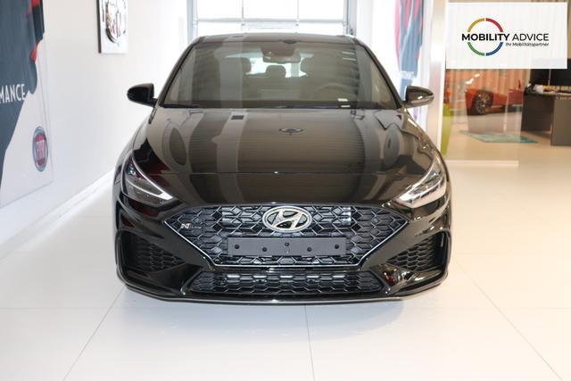 Hyundai i30 N Line 1.5 TGDi 117 kW (160 PS) Navigationssystem, DAB, Bluetooth, Android Auto, Apple CarPlay, 2-Zonen-Klimaautomatik, R&uuml;ckfahrkamera, Sitzheizung, Lenkradheizung, 18" Leichtmetallfelgen, uvm. 