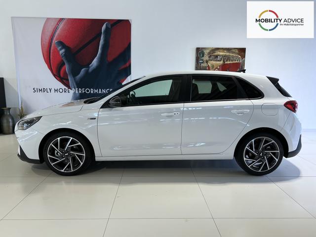 Hyundai i30 PD N-Line 1,5 TGDi 48V Serenity White, Beispielbilder, ggf. teilweise mit Sonderausstattung