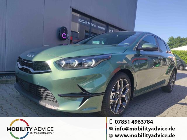 Kia Ceed - Platinum AT*LED*Navi*Shzg*PDCv+h*Cam*SD*17"