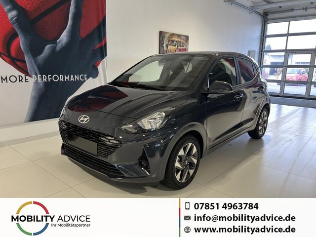 Hyundai i10 - GO+ 1.2 MT 58 kW (79 PS) Klimaautomatik, Navigationssystem, Apple CarPlay & Android Auto, Sitzheizung, Lenkradheizung, Einparkhilfe hinten, R&uuml;ckfahrkamera, Privacy Glass, 15" Leichtmetallfelgen, uvm.