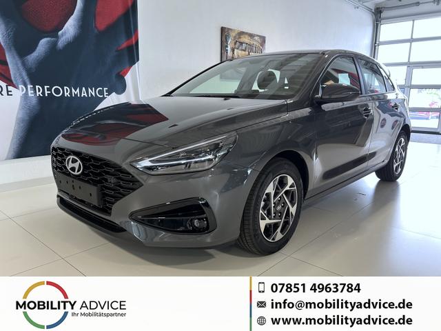 Hyundai i30 - GO 1.0 T-GDI 73 kW (100 PS) Toter-Winkel-Assistent, 2-Zonen-Klimaautomatik, PDC vorne und hinten, R&uuml;ckfahrkamera, LED-Scheinwerfer, Sitzheizung, Lenkradheizung, Navigationssystem, Radio mit DAB, Apple CarPlay, Android Auto, 16 Zoll Leichtmetallfelgen