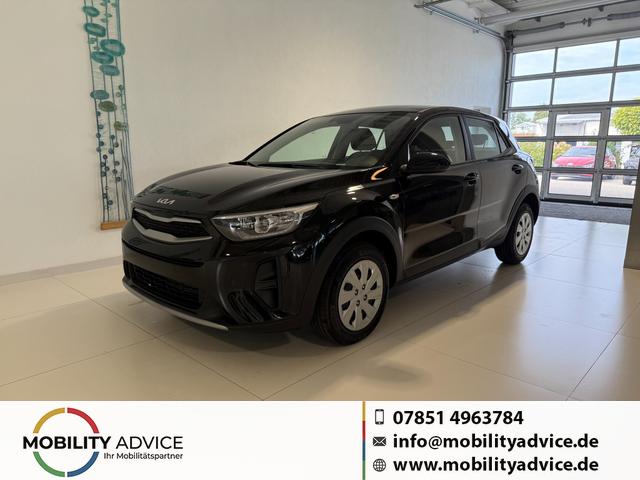 Kia Stonic - Silver 1,2 DPI 57 kW (79 PS) Klimaanlage, Radio, DAB, Android Auto, Apple CarPlay, Touchscreen, Navigationssystem, Freisprecheinrichtung, Bluetooth, LED-Tagfahrlicht, Einparkhilfe hinten, R&uuml;ckfahrkamera, Tempolimitassistent, uvm.