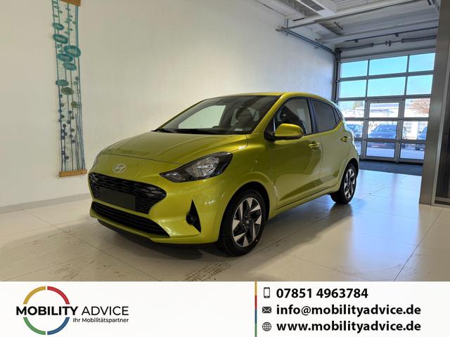 Hyundai i10 - GO+ 1.2 MT 58 kW (79 PS) Klimaautomatik, Navigationssystem, Apple CarPlay & Android Auto, Sitzheizung, Lenkradheizung, Einparkhilfe hinten, R&uuml;ckfahrkamera, Privacy Glass, 15" Leichtmetallfelgen, uvm.