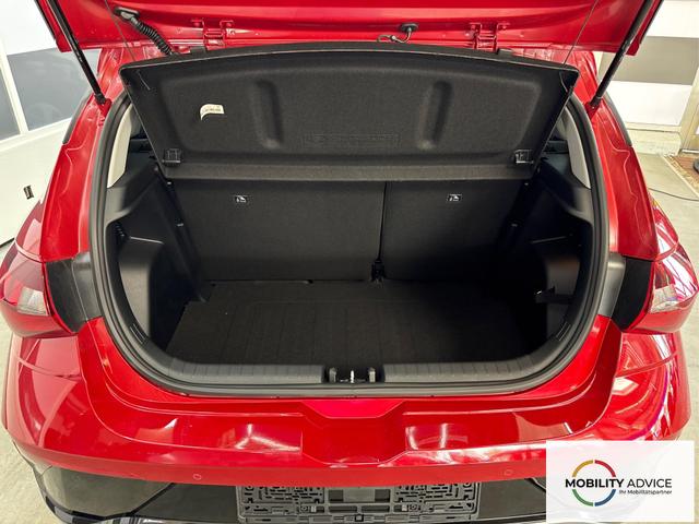 Hyundai i20 COMFORT DCT WP KLIMAAUTOMATIK NAVI RFK TEMPOMAT 