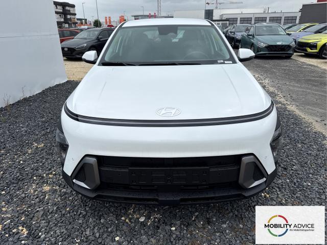 Hyundai / KONA / Wei&szlig; / / / NAVI KLIMAAUTOMATIK PDC v+h RFK