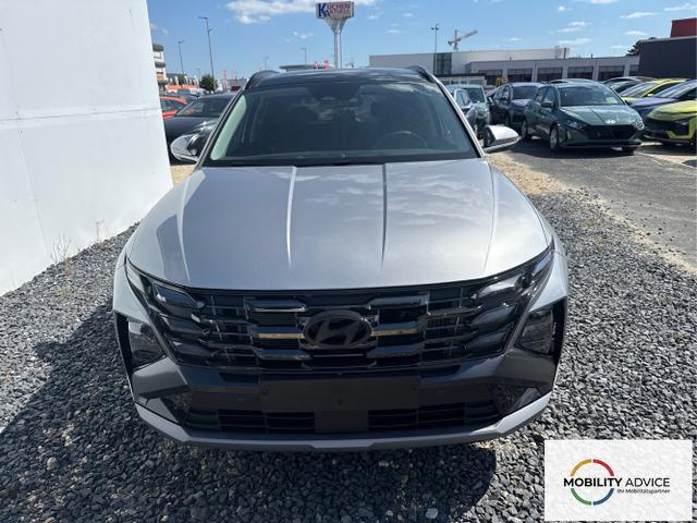 Hyundai / TUCSON / Silber / / / PANO SHZ v+h 18 ALU