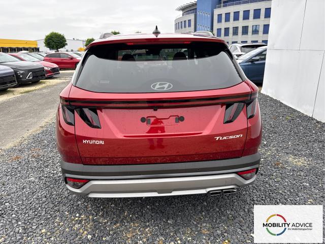 Hyundai / TUCSON / Rot / / / DCT ACC SHZ NAVI PDC RFK