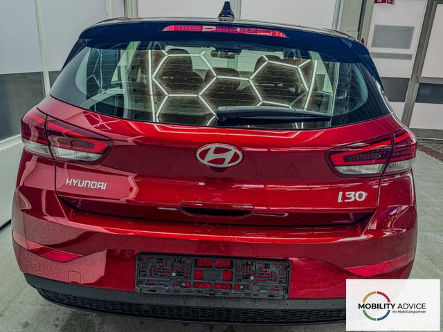 Hyundai i30 STYLE NAVI LED RFK PDC 