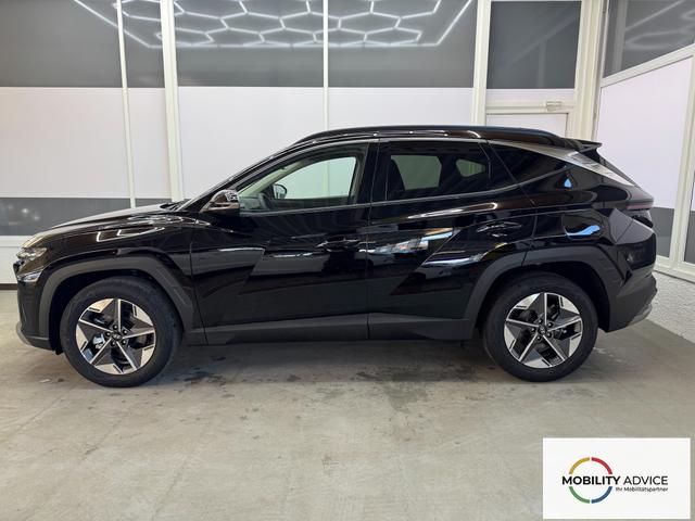 Hyundai TUCSON STYLE AUT ACC 18ALU KLIMAAUTOMATIK TOTWINKEL NAVI SHZ RFK PDC 