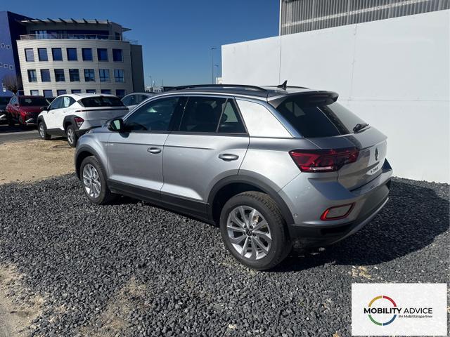 Volkswagen / T-Roc / Silber / / / IQ DRIVE SHZ ACC RFK PDC 