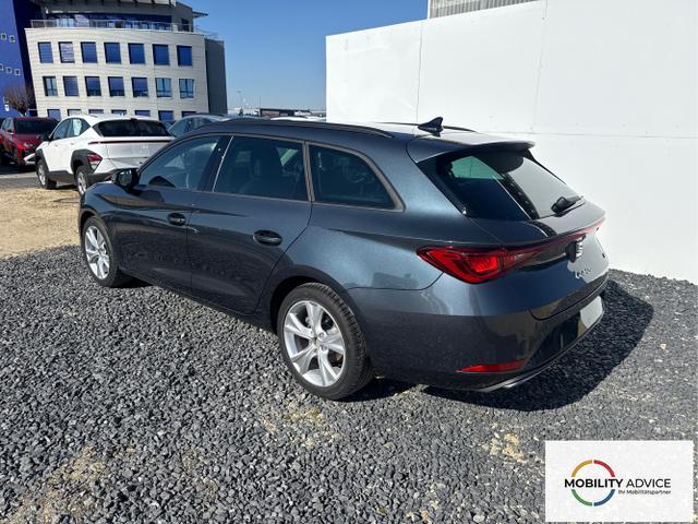 Seat / Leon / Grau / / / NAVI AHK MATRIX ACC SHZ