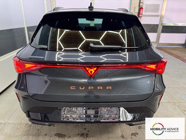 Cupra Leon Sportstourer 1.5 TSI NAVI ACC KEYLESS SHZ RFK 