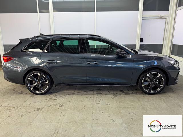 Cupra Leon Sportstourer 1.5 TSI NAVI ACC KEYLESS SHZ RFK 