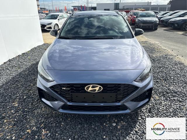Hyundai / i30 / Grau / / / 