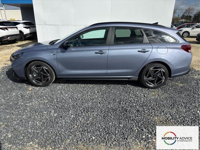 Hyundai / i30 / Grau / / / 