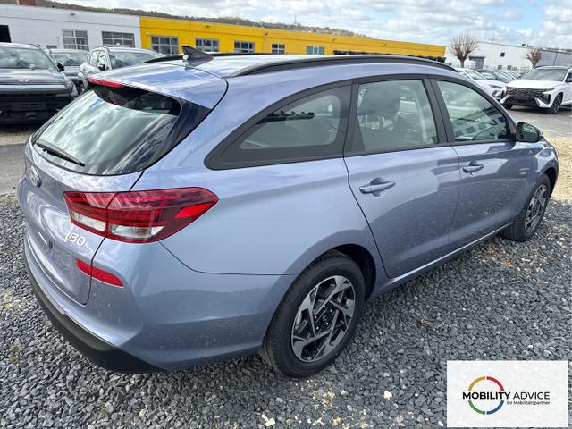 Hyundai / i30 / Grau / / / 