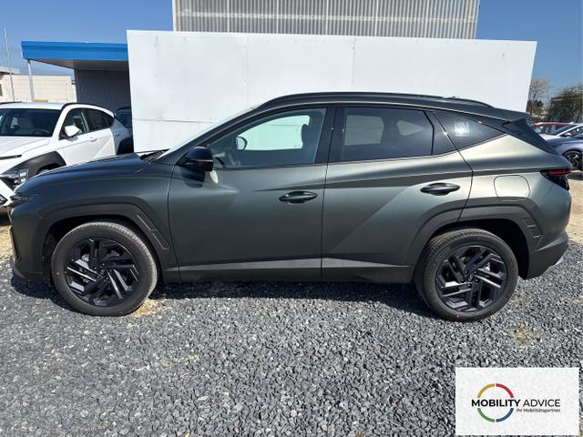 Hyundai / TUCSON / Grau / / / 