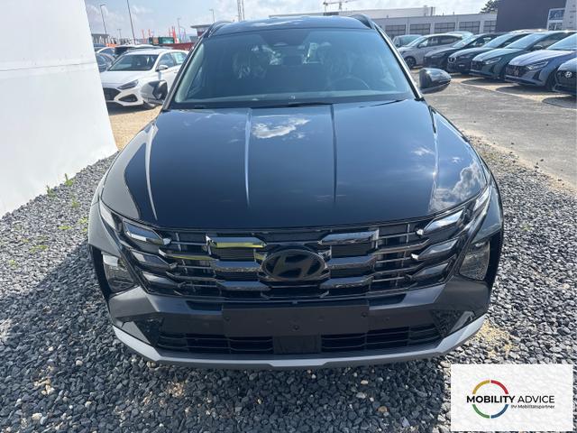 Hyundai / TUCSON / Grau / / / 