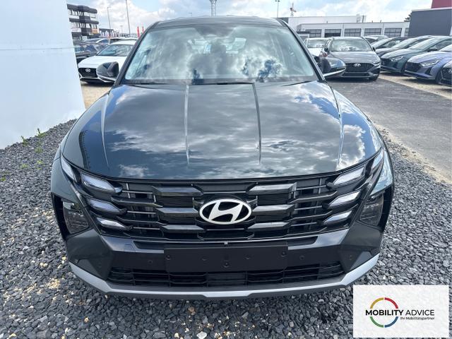 Hyundai / TUCSON / Grau / / / 
