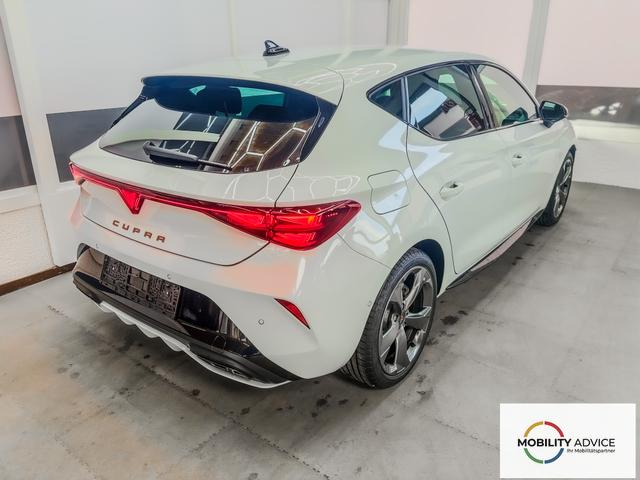Cupra Leon 1.5 eTSI DSG NAVI MATRIX INTELLIGENT DRIVE KEYLESS SHZ RFK 