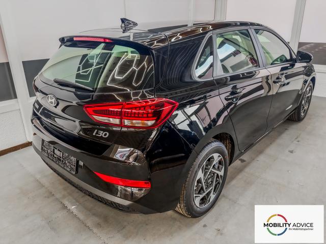 Hyundai i30 STYLE NAVI WP ALU LED RFK PDC 